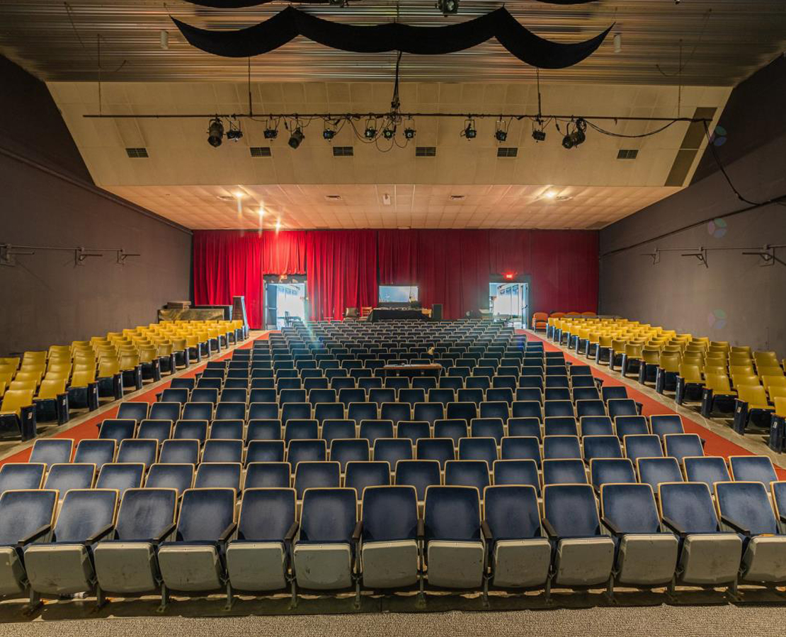 theatre-rougemont-a-propos-carrousel-salle-spectacle-theatre-rougemont